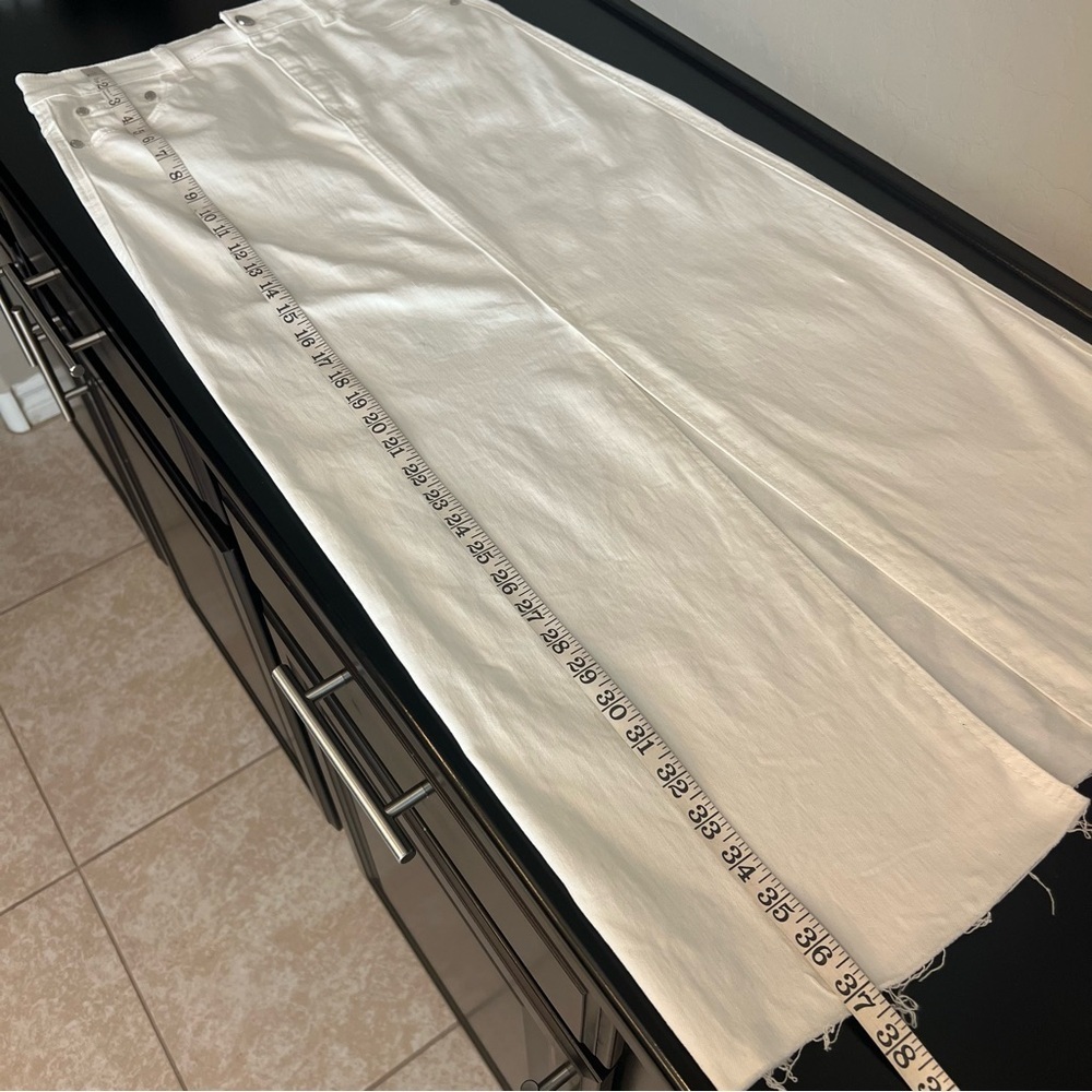 Oat New York Cream Maxi Skirt - Picture 13 of 16